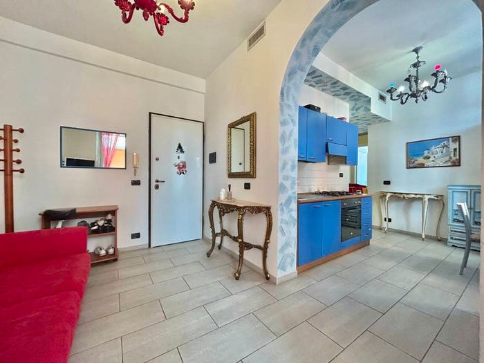 Appartamento bilocale in vendita in Via Giuseppe Garibaldi, Centro, Pietra Ligure