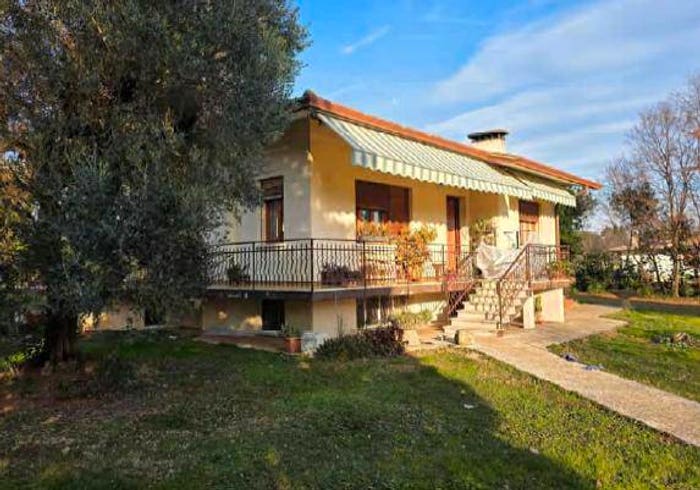 Casa con 5 locali in vendita in Via dei Gastaldoni, Centro, Volpago del Montello