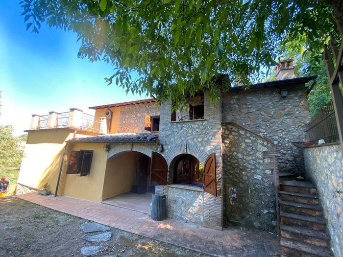 Casa con 6 locali in vendita in Via Ortana, Centro, Amelia