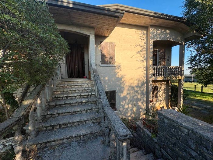 Casa con 6 locali in vendita in Via Bussago, Bussago, Bedizzole