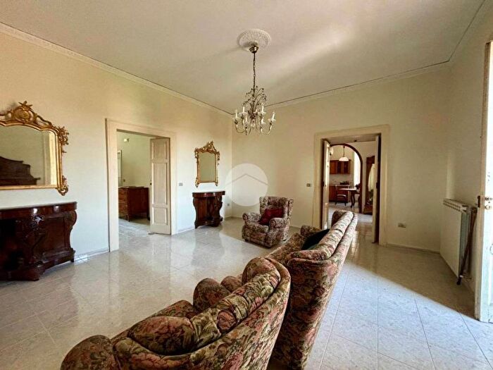 Appartamento con 5 locali in vendita in VIELLA CUTILLO, San Clemente, Caserta