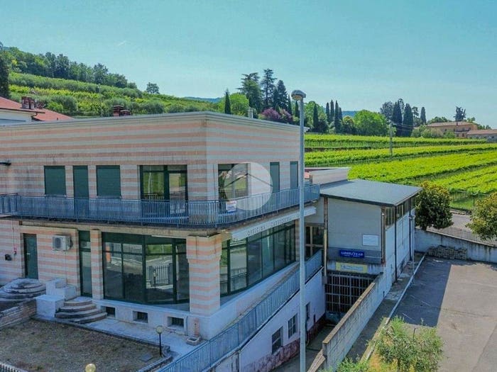 Appartamento quadrilocale in vendita in Via volpare, Negrar di Valpolicella