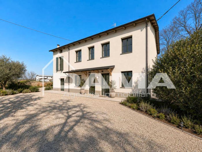 Casa con 6 locali in vendita in Ospedaletto, Forlì