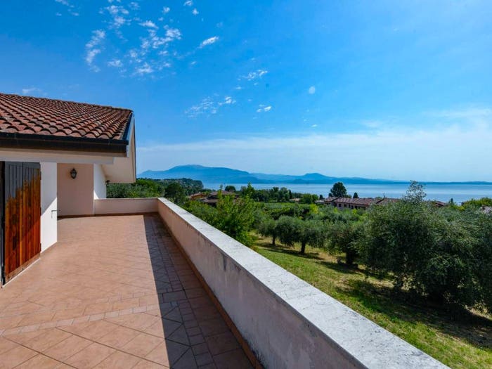 Casa con 6 locali in vendita in Via Ponticello, Gardoncino, Manerba del Garda