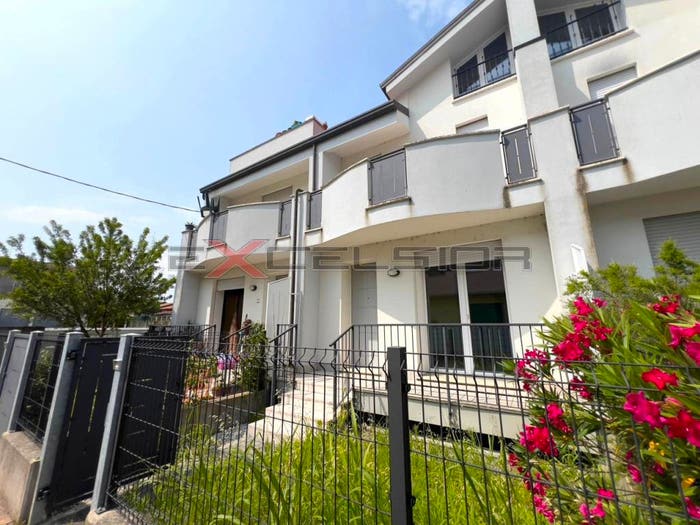 Casa quadrilocale in vendita in Via G Matteotti n bis Cavarzere VE, Sant'Anna Cavanella d'Adige, Chioggia