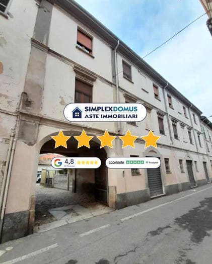 Appartamento con 5 locali in vendita in Via Giuseppe Garibaldi, Centro, Mede