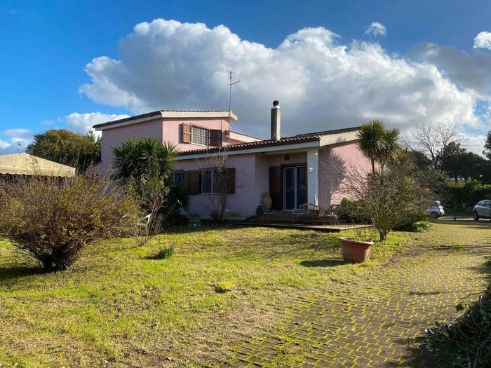Casa con 6 locali in vendita in Seconda Traversa Via Quarto Sant'Antonio, Cava dei Selci, Marino