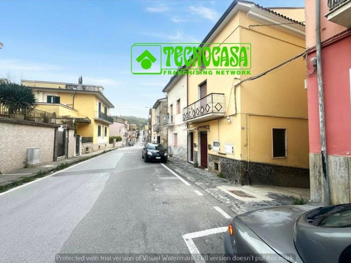 Casa con 5 locali in vendita in Via M Villani, Altavilla Irpina