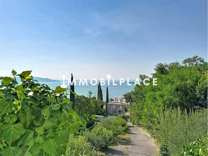 Casa con 6 locali in vendita in Via delle Arche, Centro, Gardone Riviera