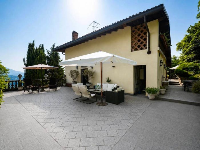 Casa con 6 locali in vendita in VIA BELVEDERE, Centro, Montevecchia