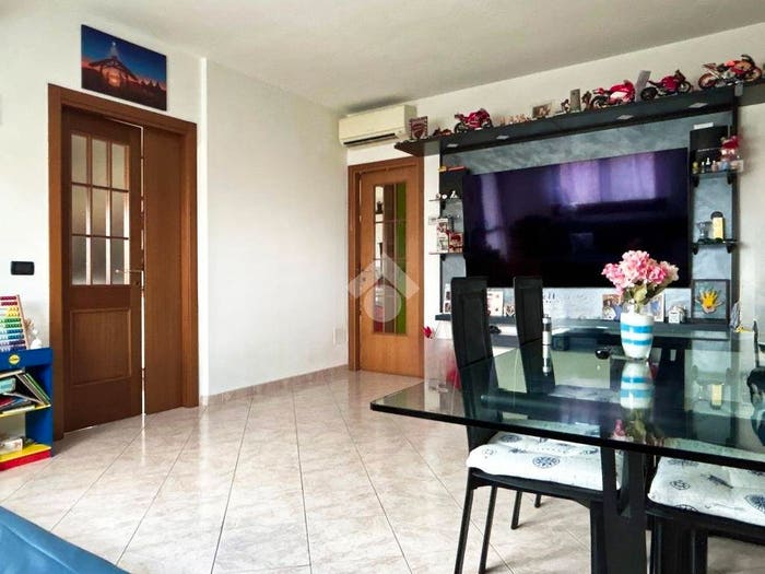 Appartamento trilocale in vendita in Via circonvallazione, Centro, Molinella