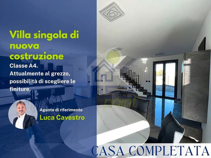 Casa quadrilocale in vendita in via Zanichelli, Centro, Pomponesco