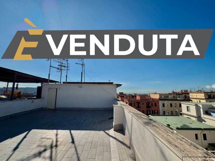 Appartamento bilocale in vendita in Via Felice Pollio, Bagnoli, Napoli