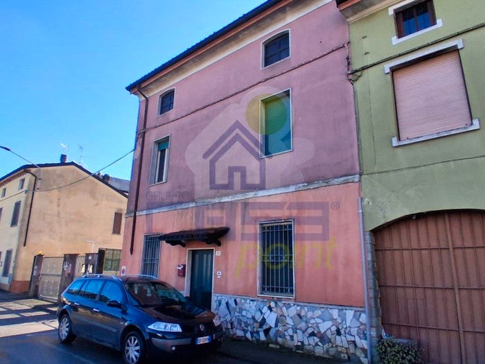 Casa trilocale in vendita in VIA GARIBALDI, Centro, Pieve San Giacomo