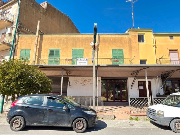 Appartamento con 5 locali in vendita in Via Decano Don Calogero di Vincenti, Bisacquino