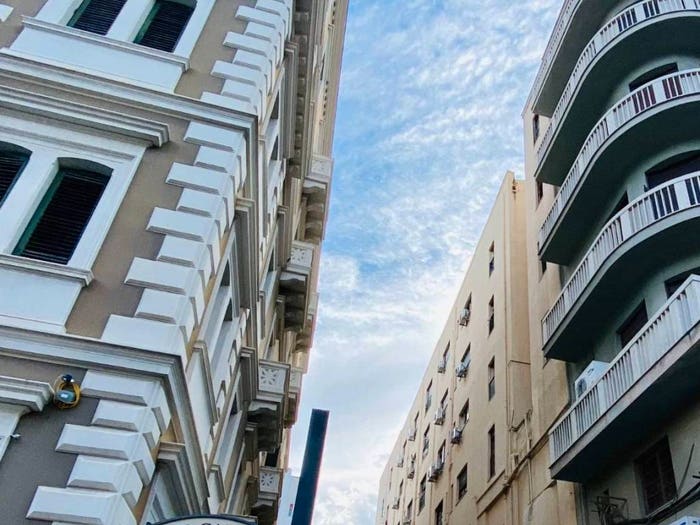 Appartamento con 6 locali in vendita in Via Emerico Amari, Politeama Ruggiero Settimo, Palermo
