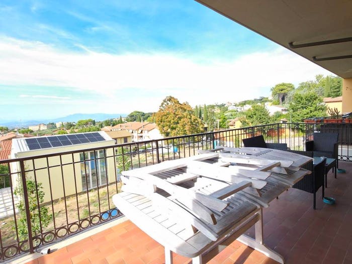Appartamento quadrilocale in vendita in Frascati