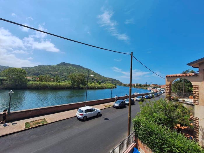 Appartamento con 6 locali in vendita in Lungo Temo Alcide De Gasperi, Centro, Bosa