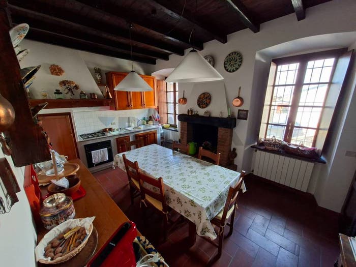 Casa con 6 locali in vendita in Endine, Endine Gaiano