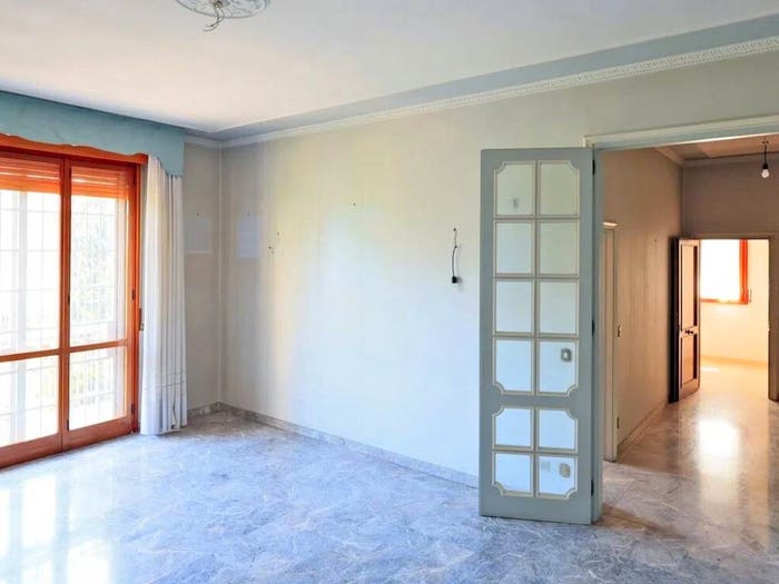 Casa con 6 locali in vendita in Via Pietro Giardini, Buon Pastore Parco Amendola, Modena