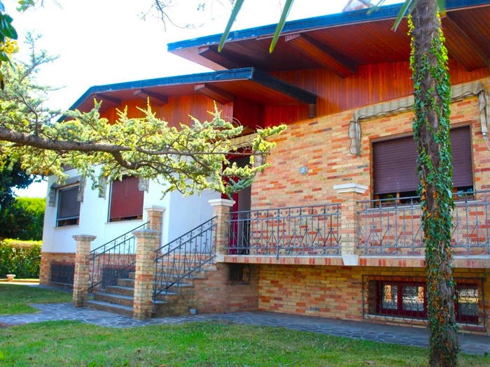 Casa con 6 locali in vendita in Via Postumia, Centro, Porcia