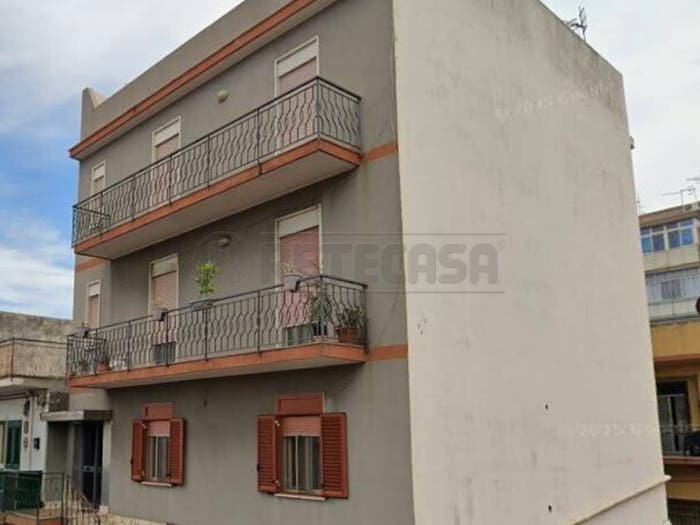 Appartamento trilocale in vendita in Strada Comunale Santa Lucia, Santa Lucia San Filippo, Messina