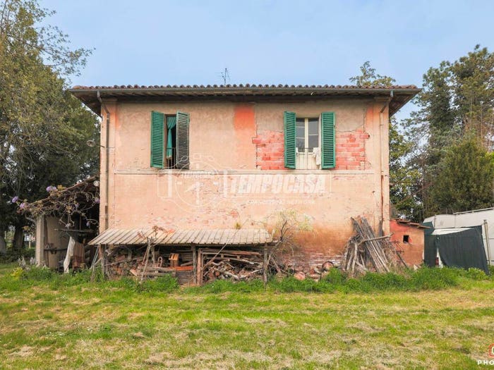 Casa con 5 locali in vendita in Via Lughese, San Prospero Zello, Imola