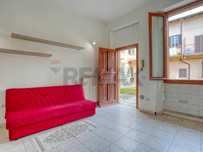 Appartamento bilocale in vendita in Via Mazzini, Centro, Lomagna