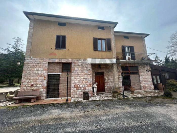 Casa con 5 locali in vendita in Pian Della PievePonte Grande, Porziano Pian della Pieve San Presto, Assisi