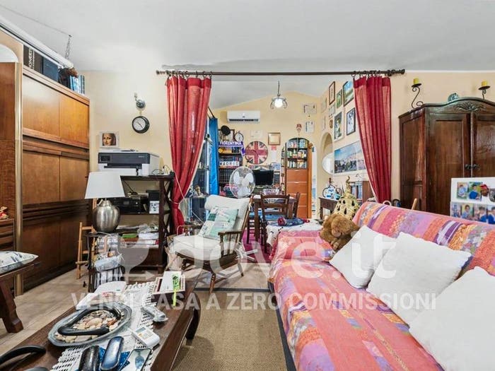 Appartamento trilocale in vendita in Via San Leonardo, Centro, Muravera