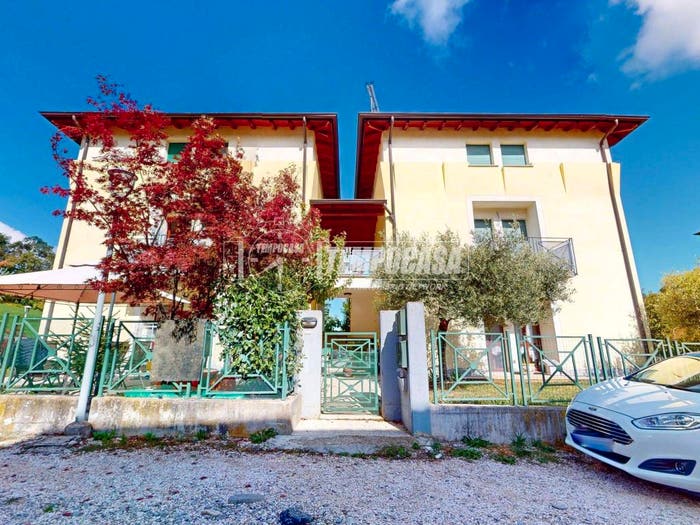 Appartamento quadrilocale in vendita in Via Bruno Pasini, Rocca Malatina, Guiglia