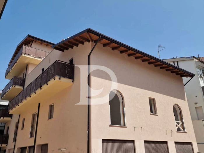 Casa trilocale in vendita in Via Goffredo Mameli, Centro, Loreto Aprutino