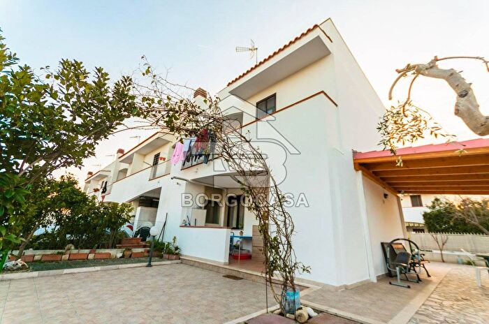 Appartamento trilocale in vendita in Manfredonia