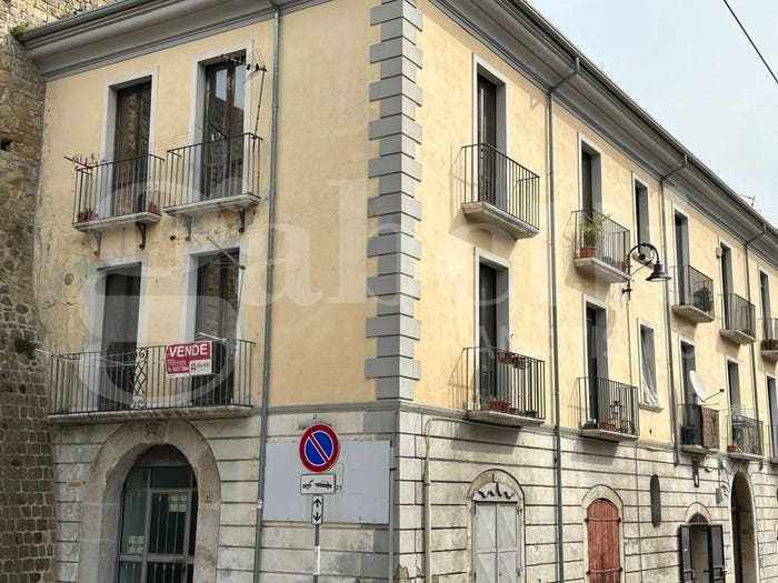 Appartamento trilocale in affitto in Corso Umberto I, Centro Storico, Avellino