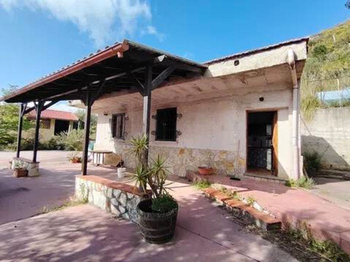 Casa monolocale in vendita in Contrada Ranna No Number, Montelepre