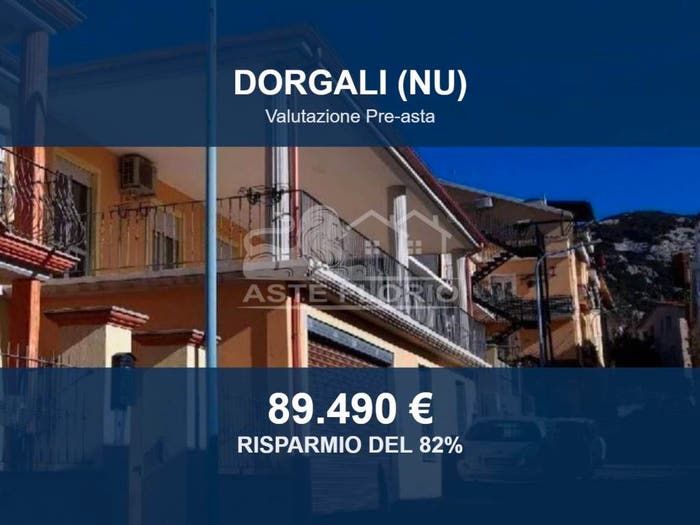 Casa trilocale in vendita in Via Marche, Centro, Dorgali