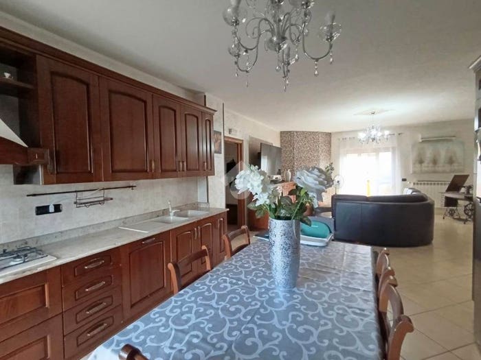 Appartamento trilocale in vendita in Via Cassia, Cropani Marina, Cropani