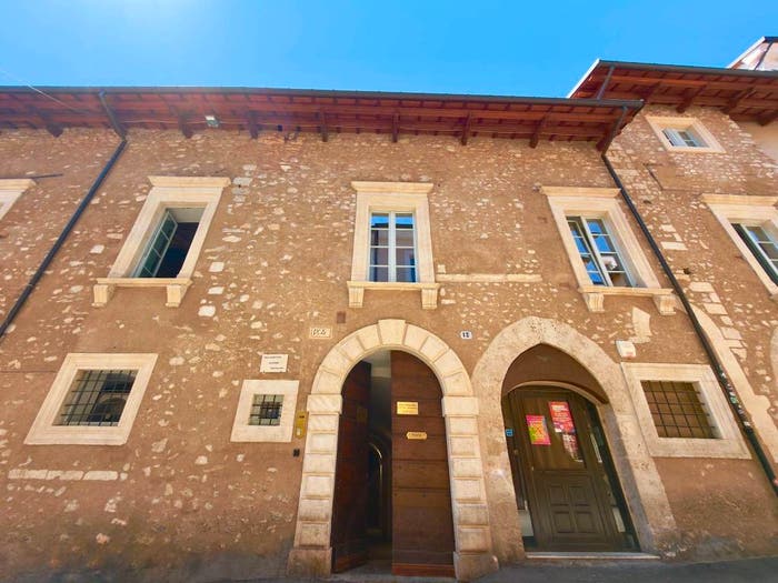 Appartamento trilocale in vendita in Via Giuseppe Garibaldi, Duomo Fontana Luminosa, L'Aquila