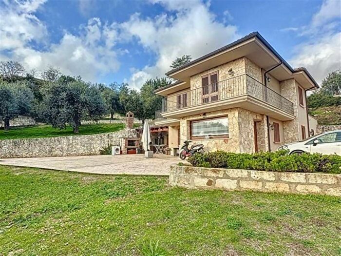 Casa quadrilocale in vendita in Filigheddu, Sassari