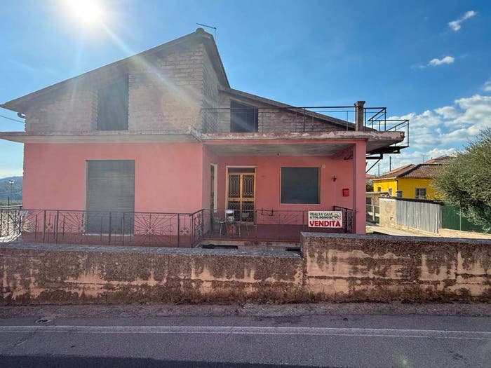 Casa con 5 locali in vendita in Via Capitino, Centro, Isola del Liri