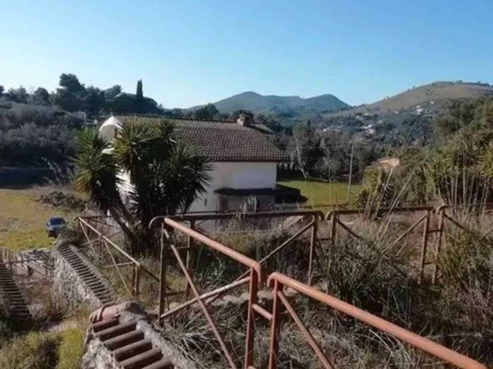 Casa con 6 locali in vendita in Via Santo Stefano, Itri
