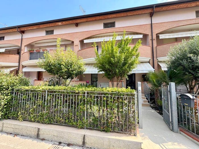 Casa con 6 locali in vendita in Via Grosseto, Centro, Giulianova