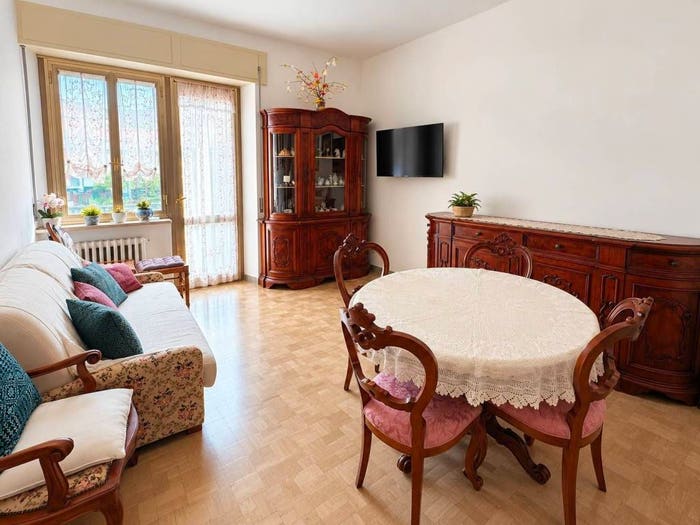 Appartamento con 6 locali in vendita in Via Martiri della Libertà, Centro, Fabriano