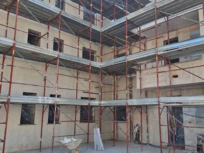 Appartamento quadrilocale in vendita in Via Alessandro Manzoni, Grumo Nevano