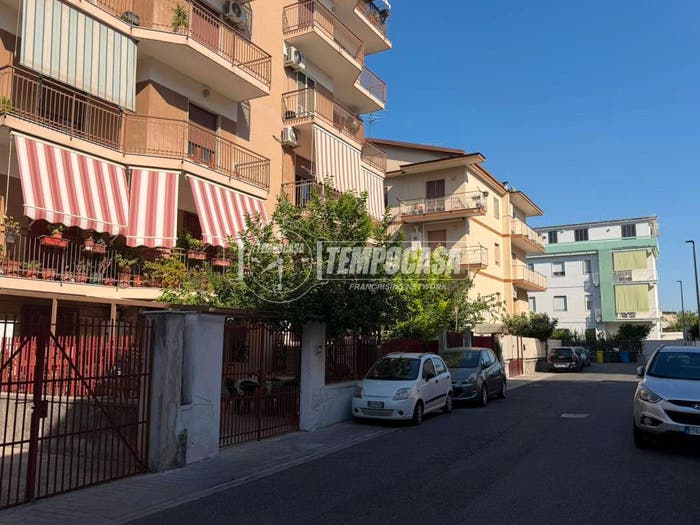 Appartamento trilocale in vendita in Via Giovanni Verga, Aversa