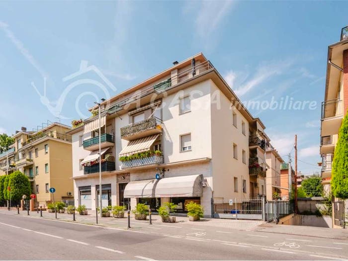Appartamento con 5 locali in vendita in Via Venezia, San Leonardo, Parma