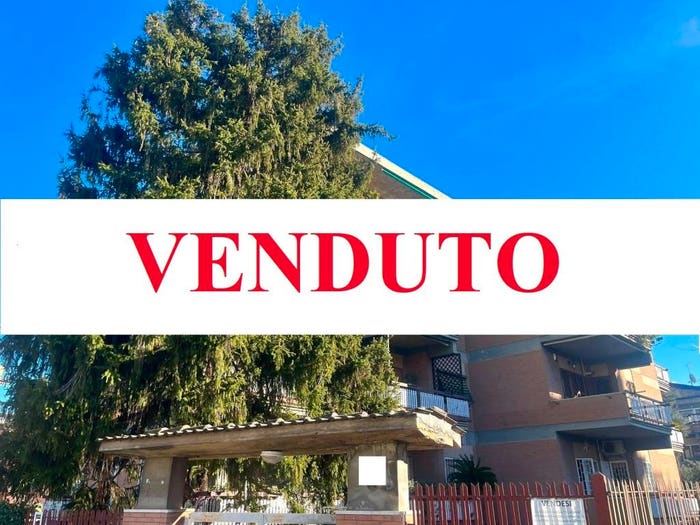 Appartamento trilocale in vendita in Via dei Gonzaga, Pisana Bravetta, Roma
