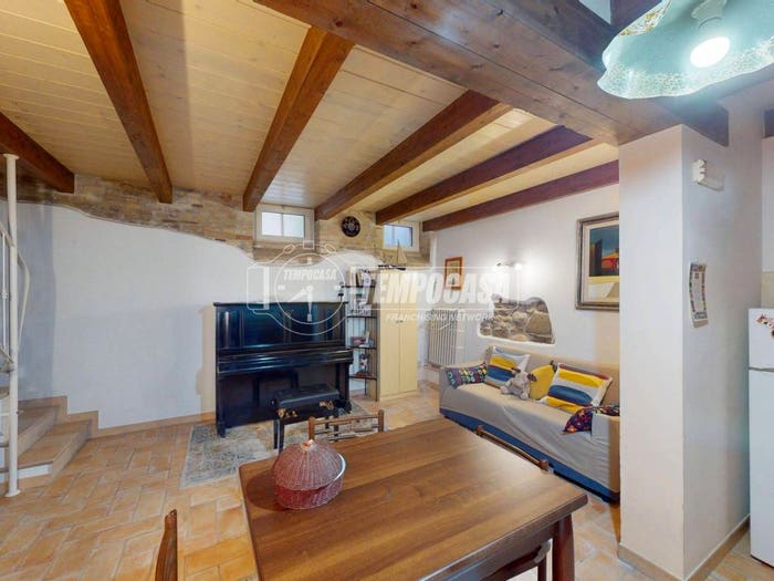 Appartamento trilocale in vendita in Via PERGOLA, Centro, Fermo