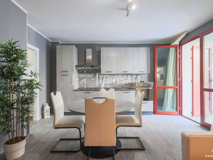Appartamento quadrilocale in vendita in Via Attilio Orioli, Fornace Zarattini, Ravenna