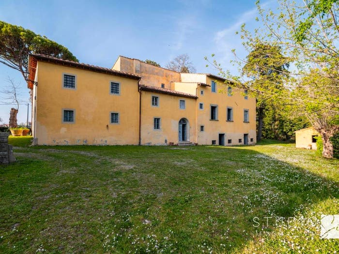 Casa con 6 locali in vendita in Via Aprile, Crespina, Crespina e Lorenzana
